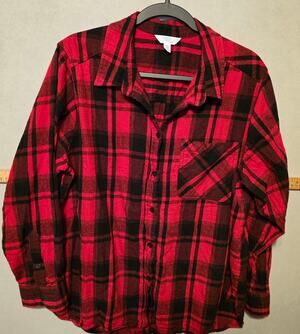 Women's red/black buffalo plaid long sleeve button-down shirt size 20